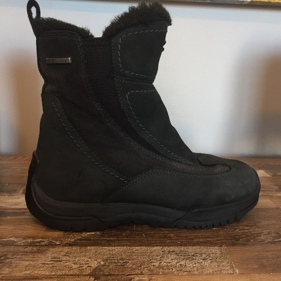 Columbia Winter Boots - Picture 8 of 16